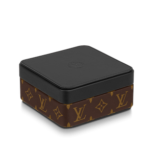 
                  
                    ŒNOLOGIE KIT - Louis Vuitton - yacht2yacht.delivery - Yacht Catering - Yacht Delivery - Yacht Charter Mallorca
                  
                